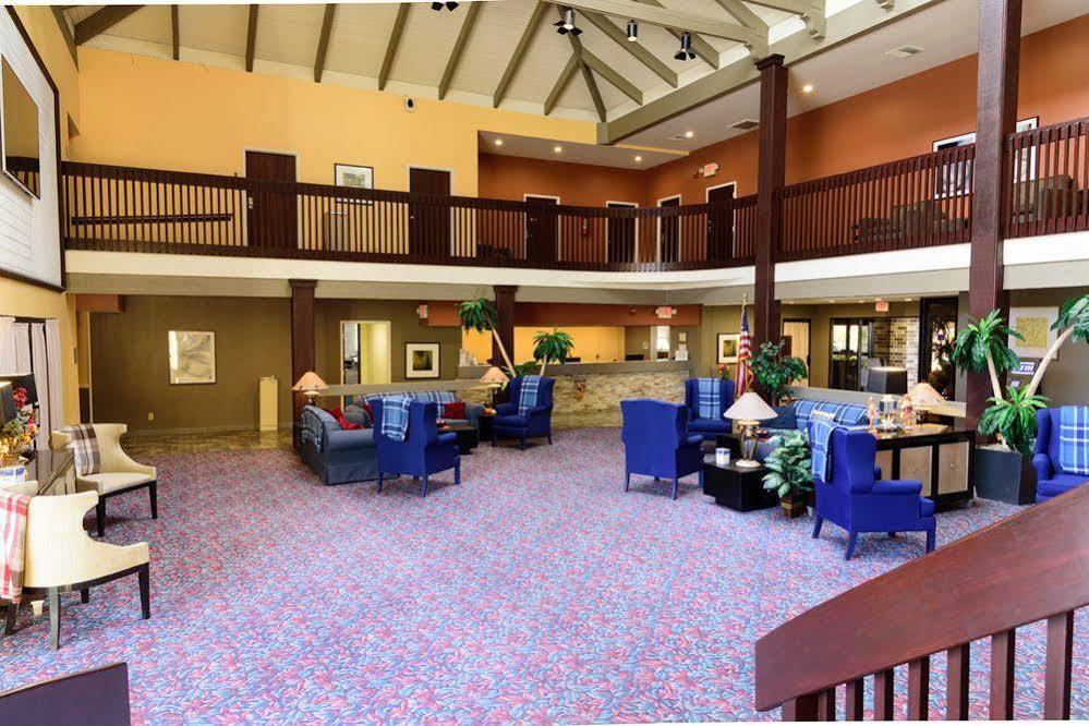 Red Roof Inn Ridgecrest Bagian luar foto